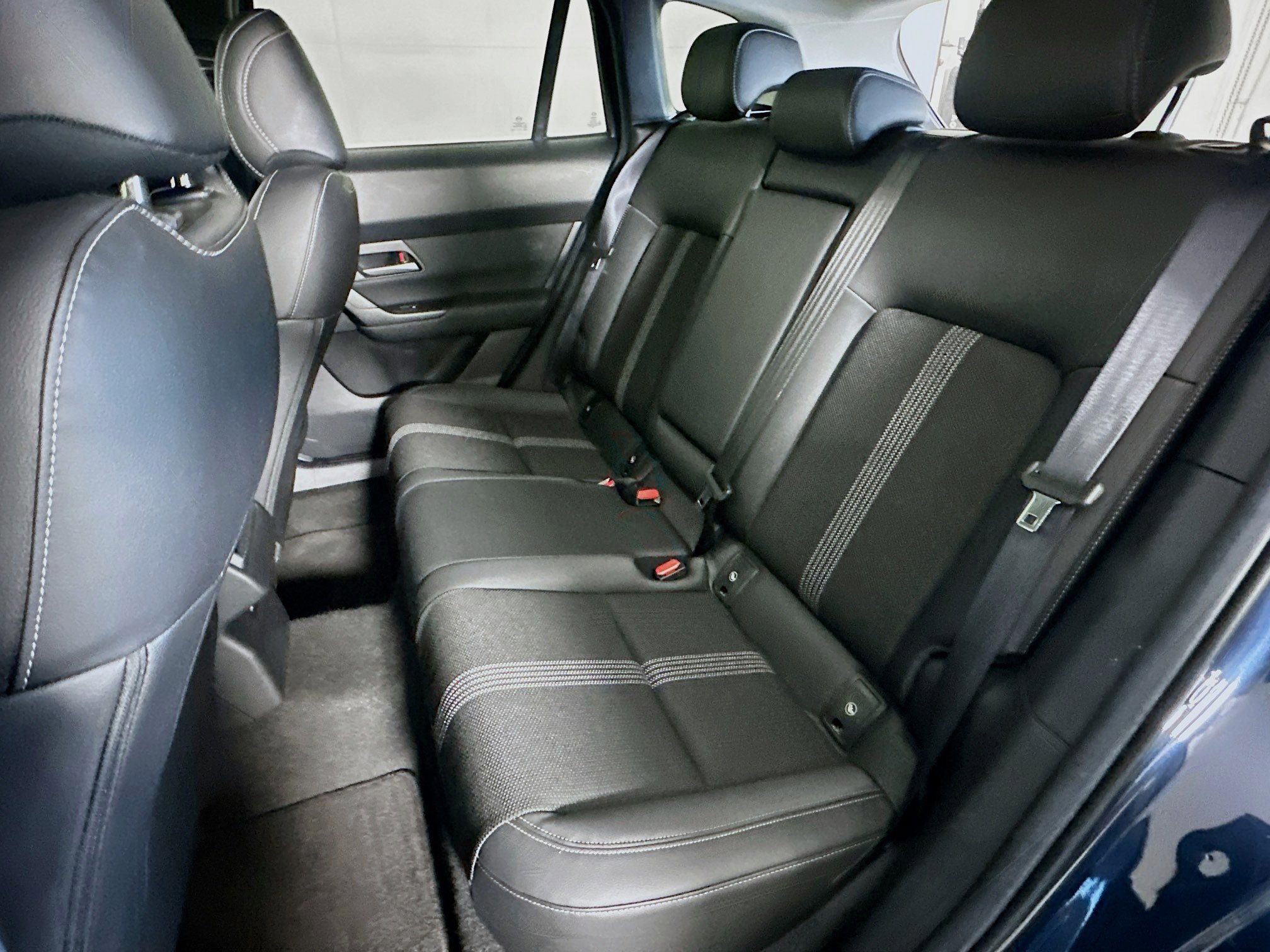 Used 2025 MAZDA CX-50 AWD 2.5 S w/ Preferred Package image 27