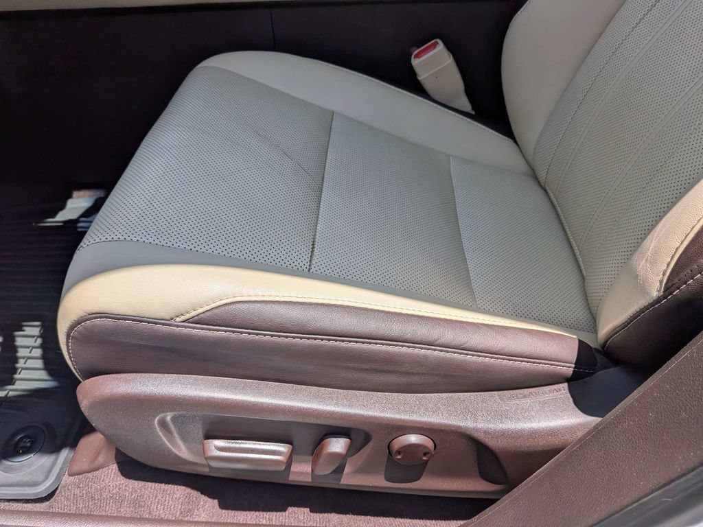 Used 2017 Lexus RX 350 FWD image 22