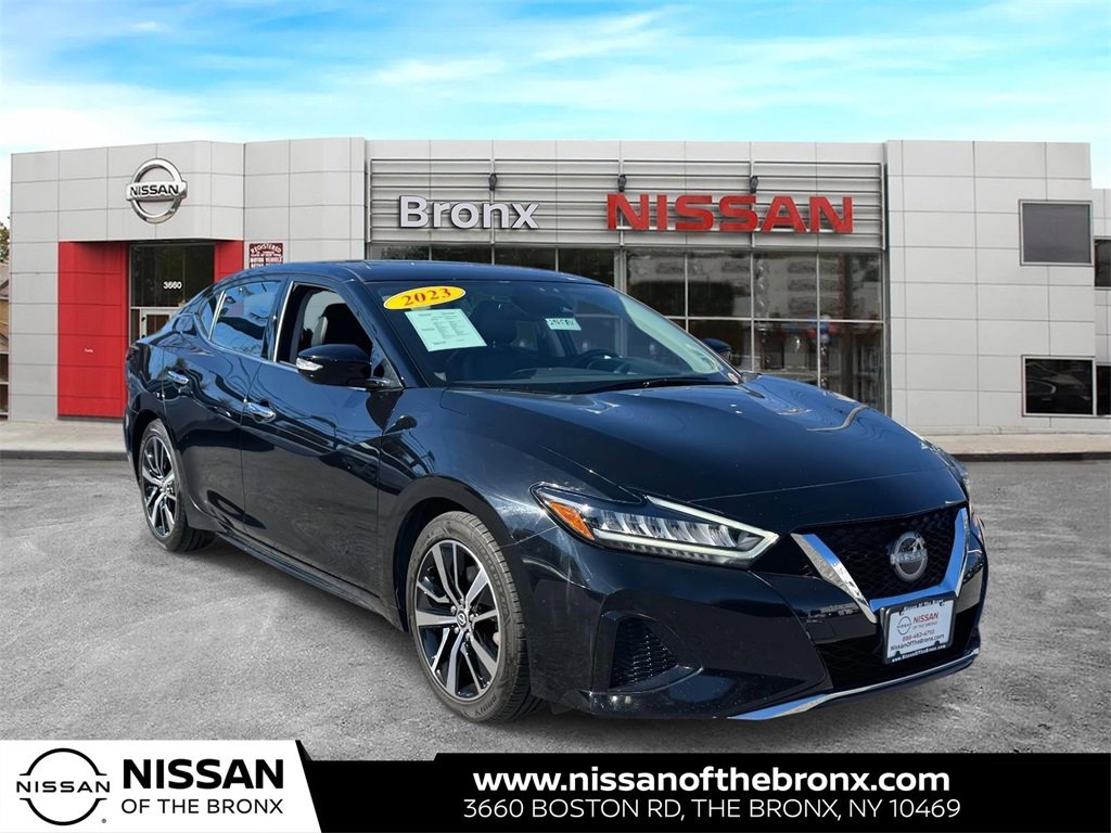 Used 2023 Nissan Maxima SV w/ Floor Mat Group