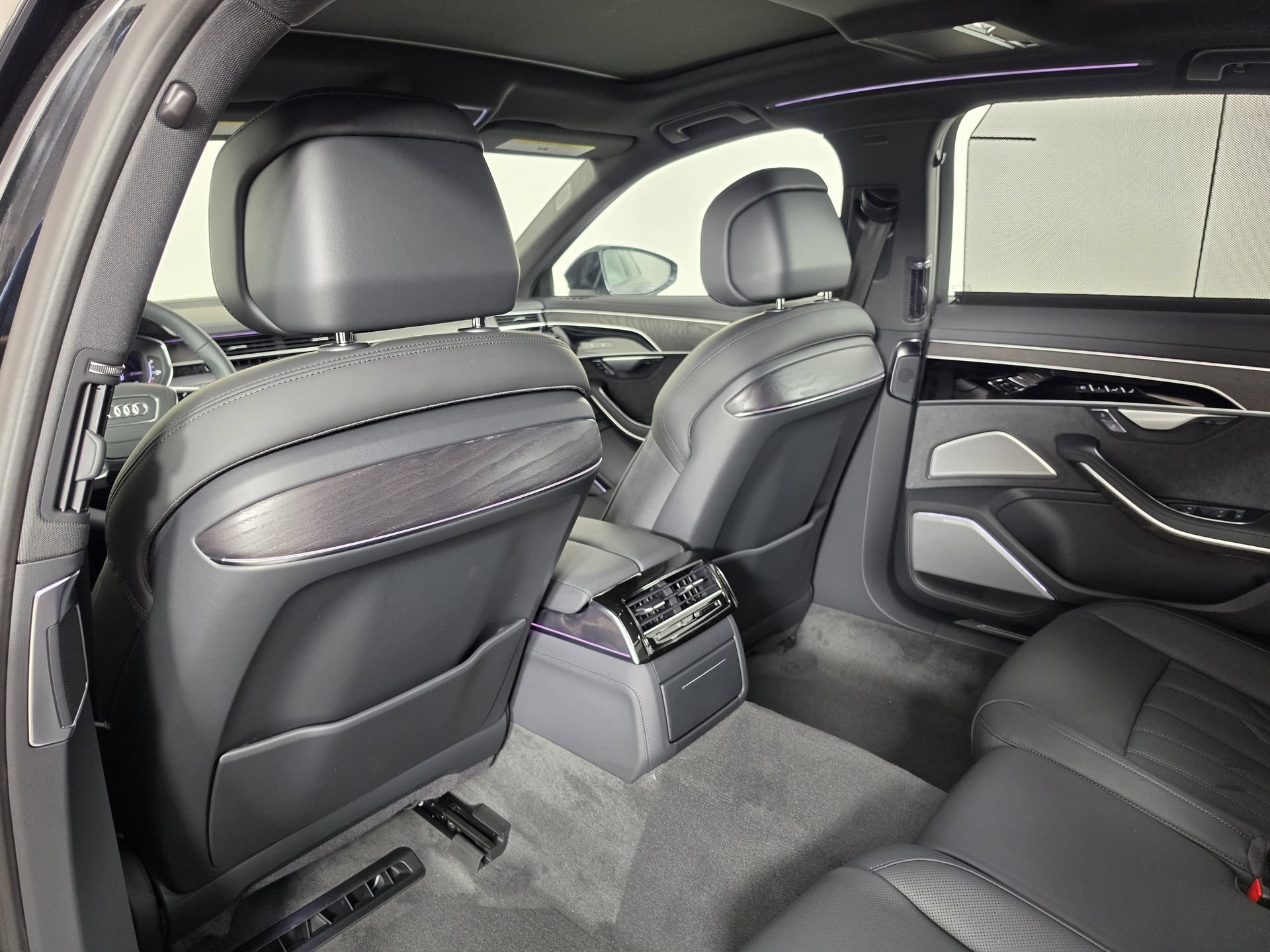 New 2026 Audi A8 L 3.0T AWD/4WD image 35