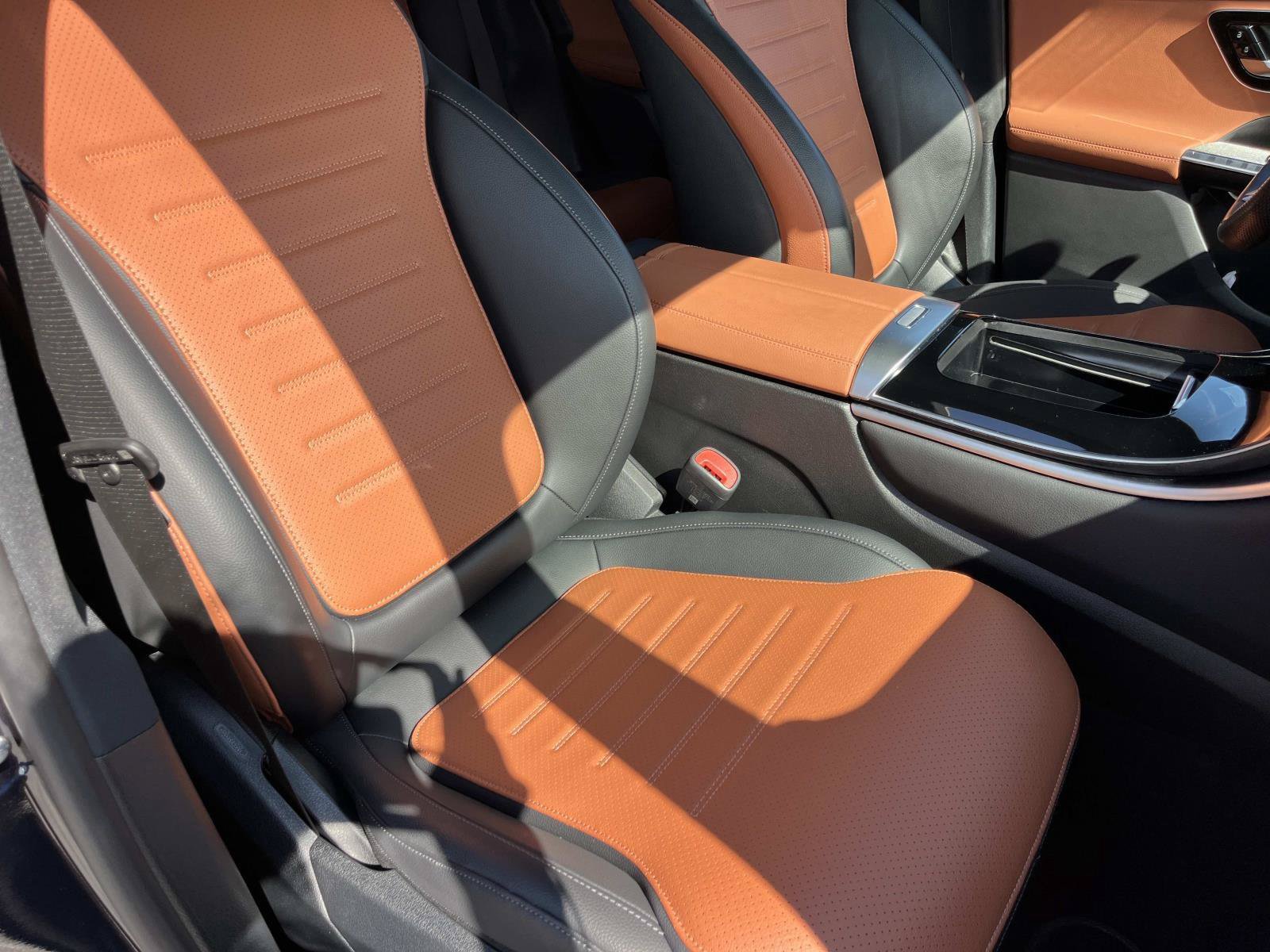 Certified 2024 Mercedes-Benz GLC 300 4MATIC image 22