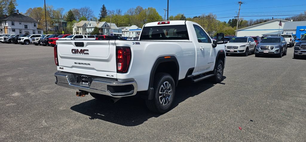Certified 2022 GMC Sierra 3500 SLE w/ SLE Convenience Package AWD/4WD image 8