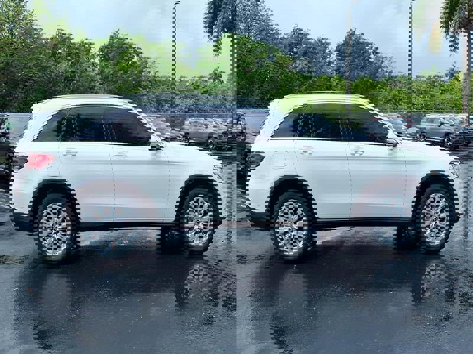 Used 2021 Mercedes-Benz GLC 300 image 15