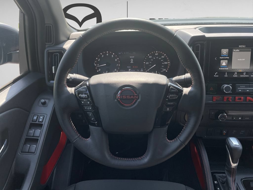 Used 2025 Nissan Frontier PRO-4X AWD/4WD image 11