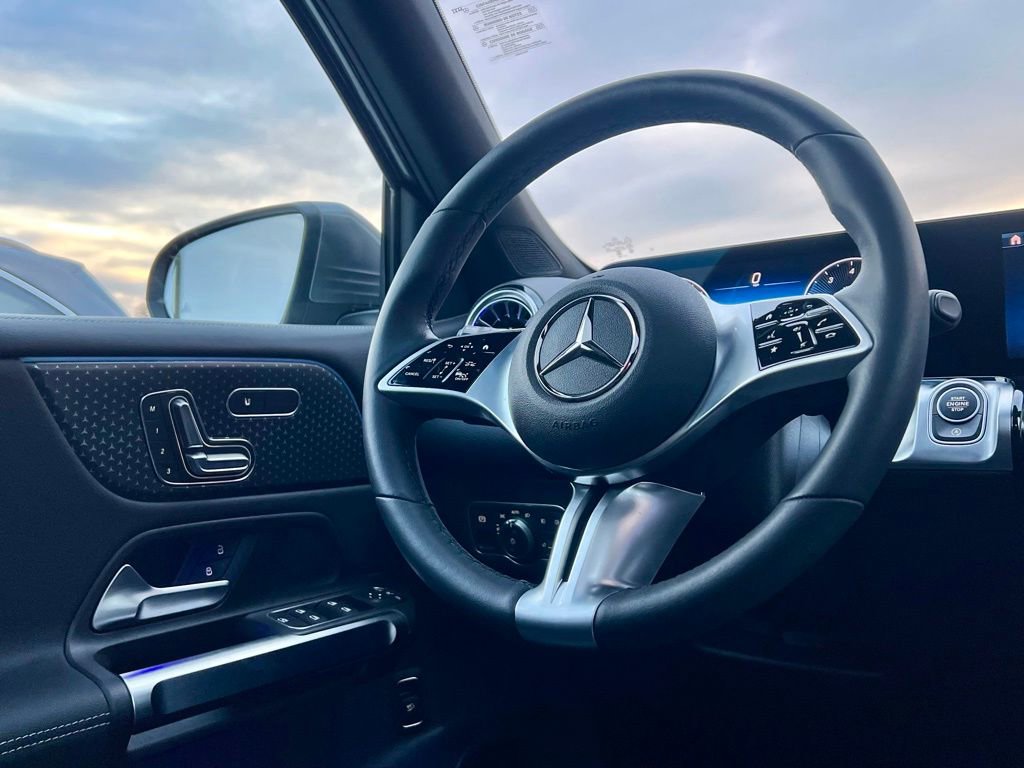 Certified 2026 Mercedes-Benz GLB 250 4MATIC image 15