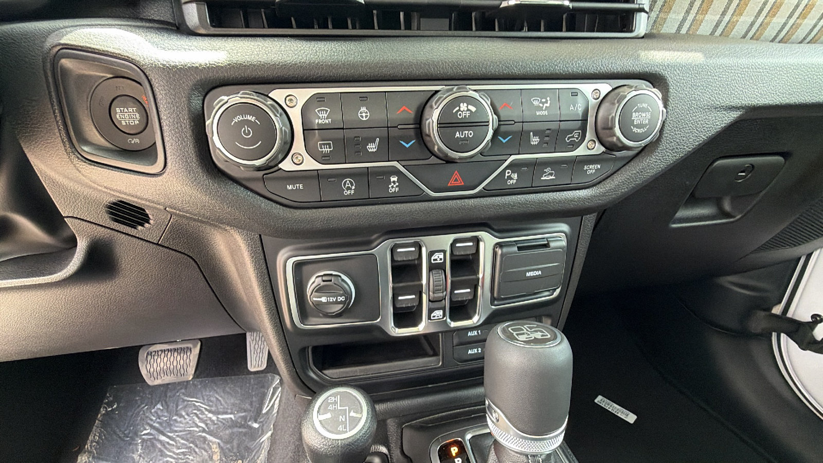 New 2026 Jeep Wrangler Unlimited Sport AWD/4WD image 28