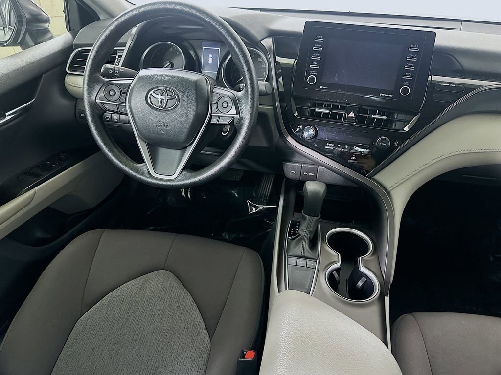 Used 2024 Toyota Camry LE image 17