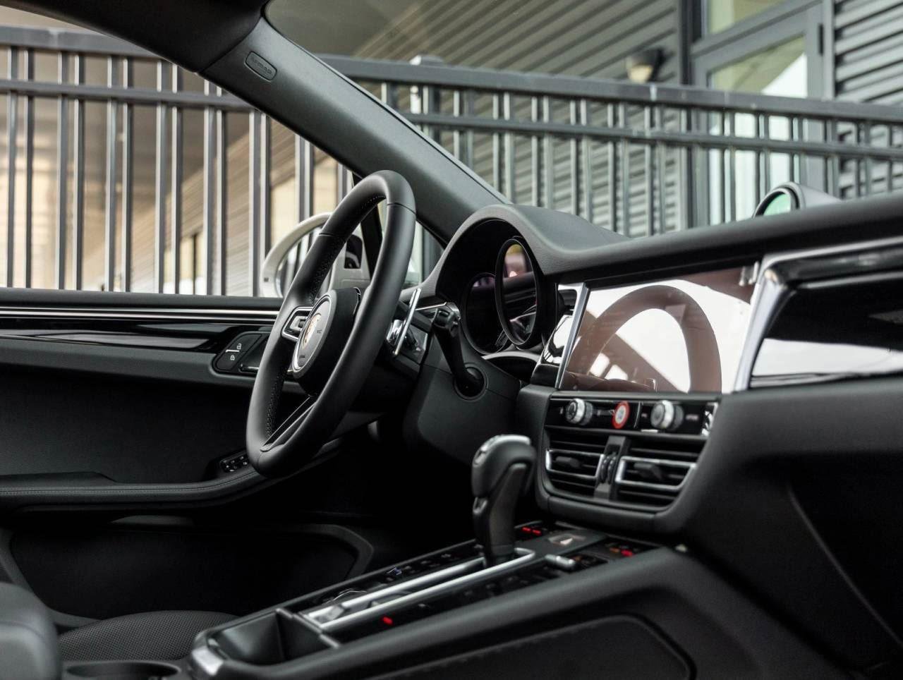 New 2026 Porsche Macan image 94