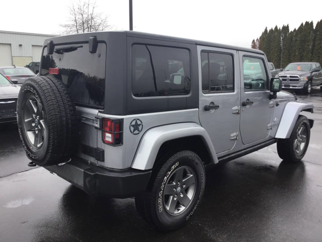 Used 2015 Jeep Wrangler Unlimited Sport AWD/4WD image 5