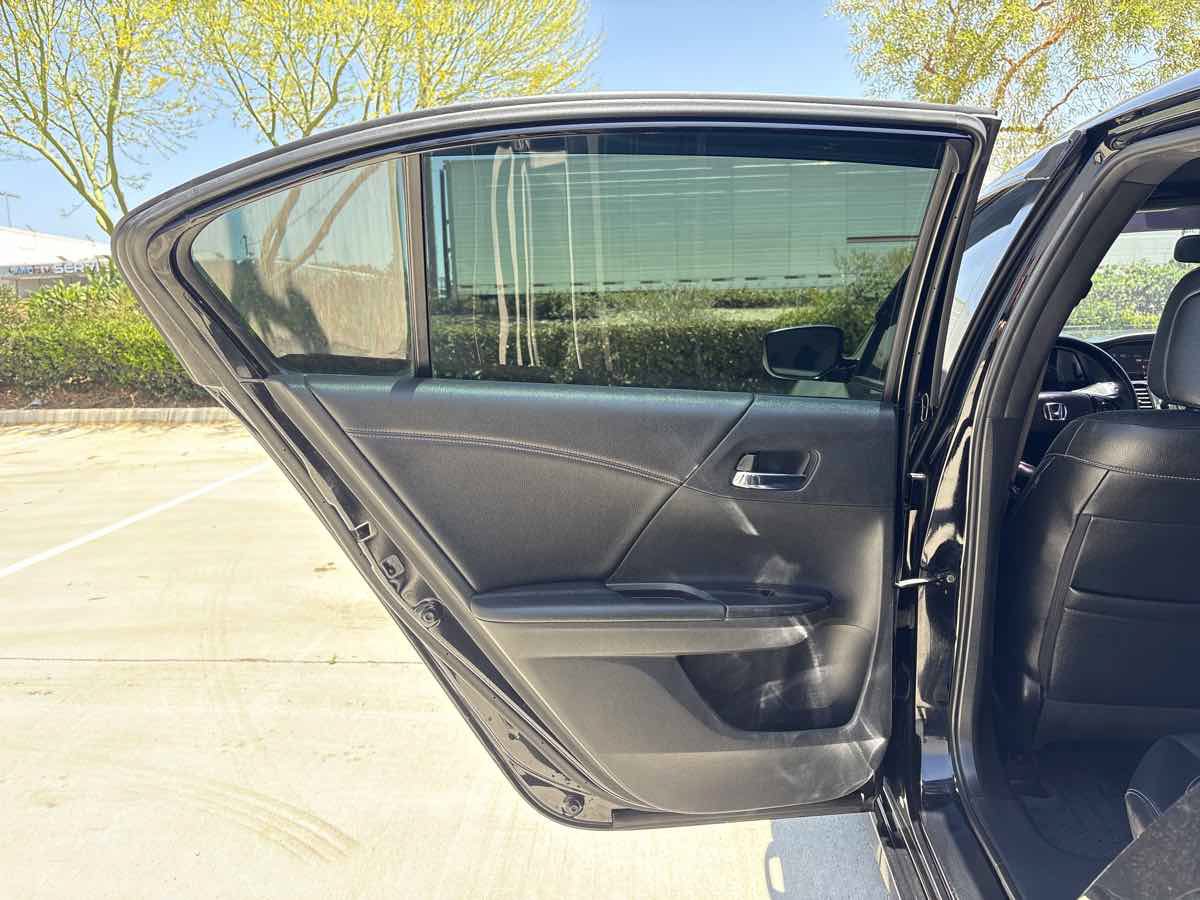 Used 2017 Honda Accord Sport image 10