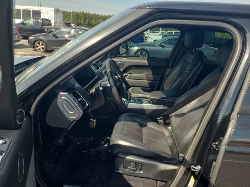 Used 2020 Land Rover Range Rover Sport HSE AWD/4WD image 8
