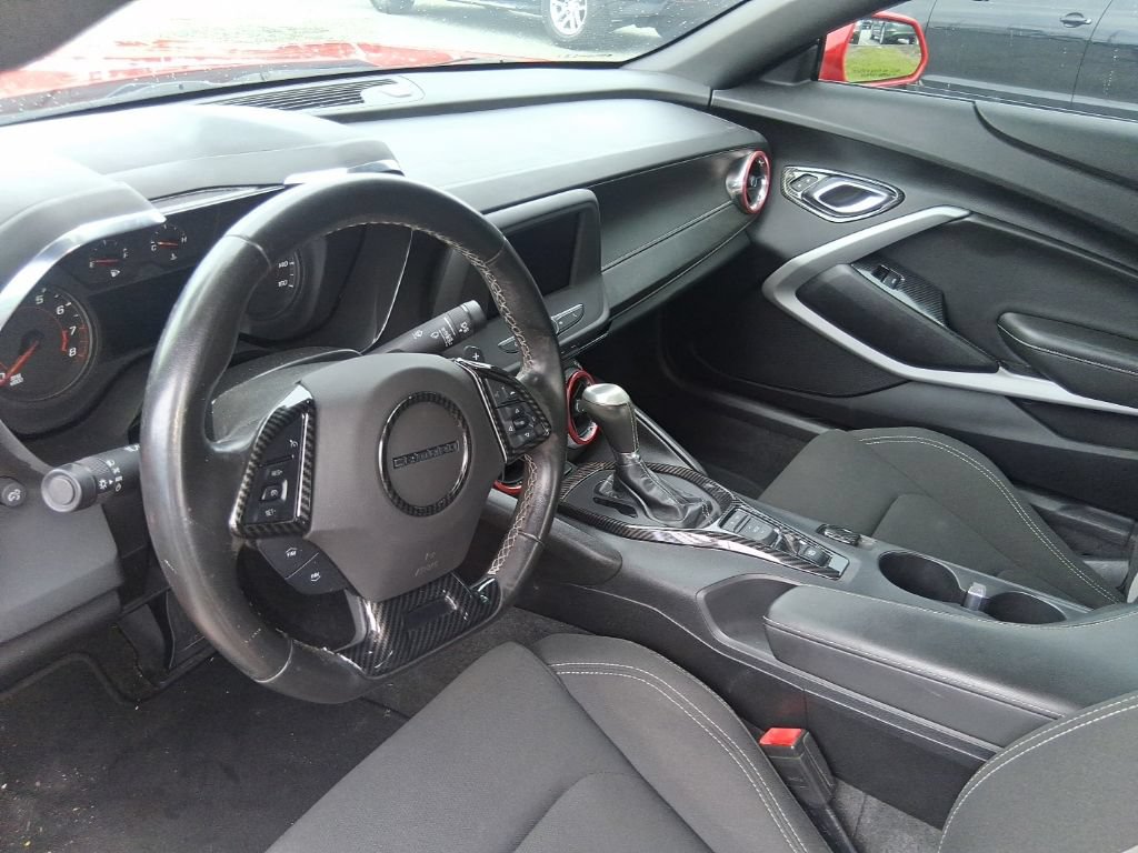 Used 2020 Chevrolet Camaro LS RWD image 10