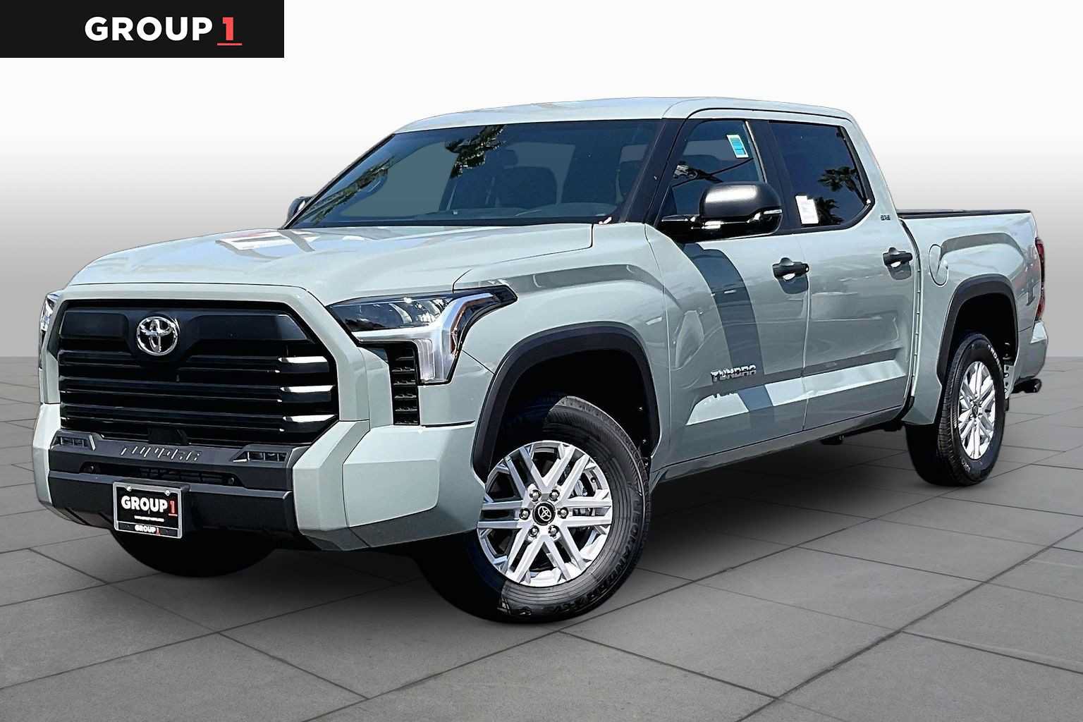 New 2026 Toyota Tundra SR5 w/ SR5 Convenience Package
