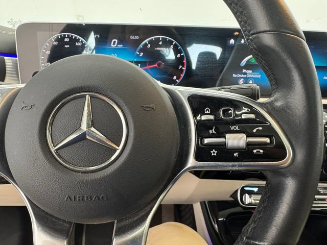Used 2020 Mercedes-Benz CLA 250 image 24
