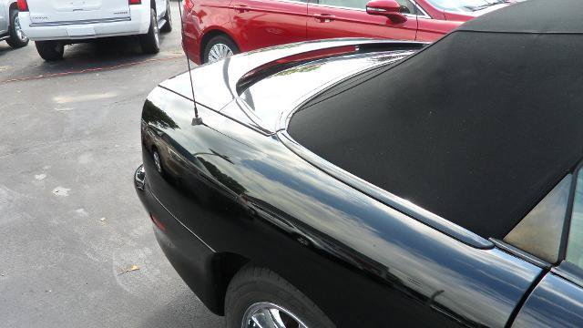 Used 2002 Chevrolet Camaro LT w/ Performance Handling Pkg RWD image 13