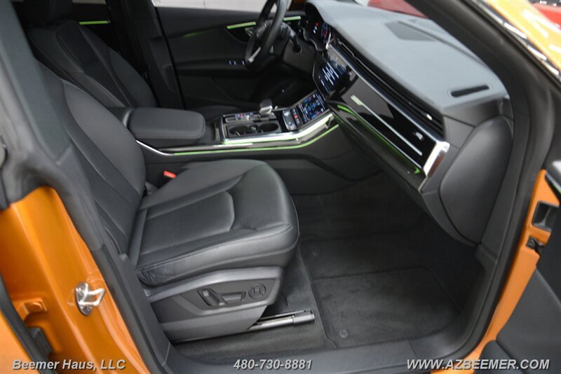 Used 2021 Audi Q8 Premium Plus w/ Premium Plus Package AWD/4WD image 17