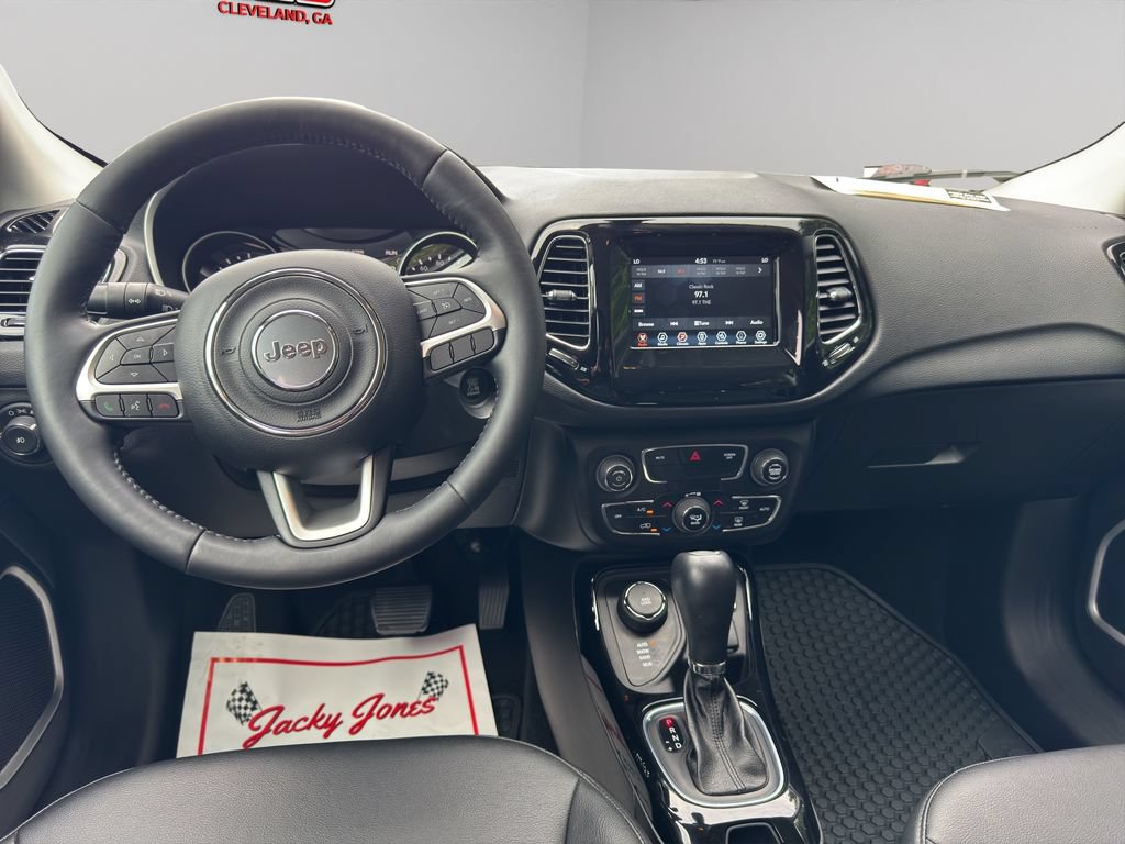 Used 2019 Jeep Compass Latitude AWD/4WD image 19