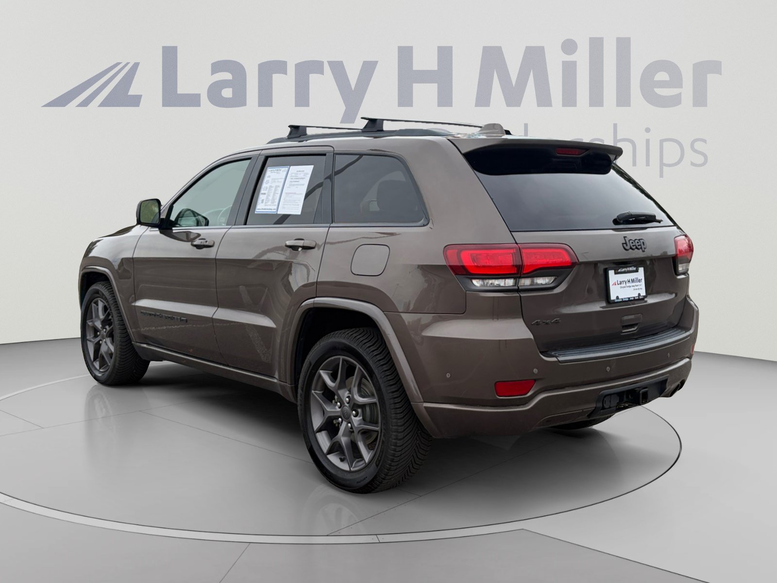 Used 2021 Jeep Grand Cherokee Limited w/ Quick Order Package 28K 80th AWD/4WD image 4
