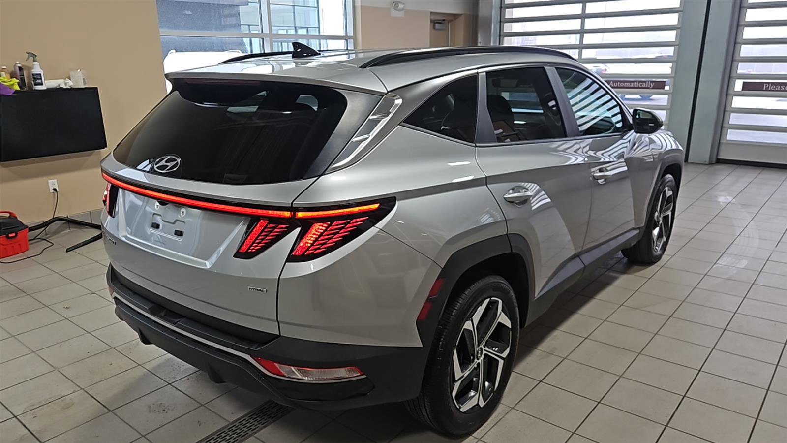 Used 2023 Hyundai Tucson SEL w/ Convenience Package image 7