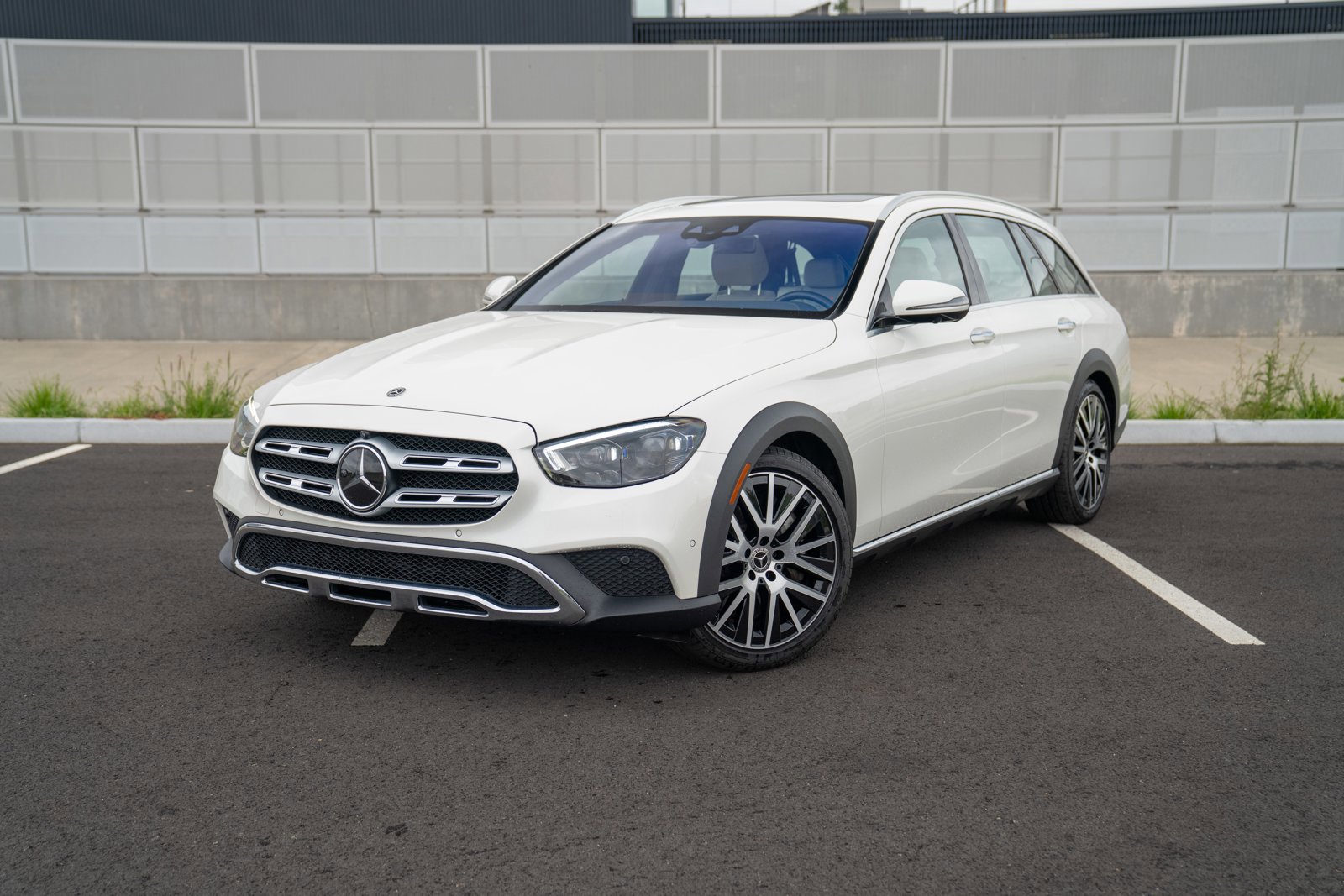 Used 2021 Mercedes-Benz E 450 4MATIC All-Terrain Wagon image 1