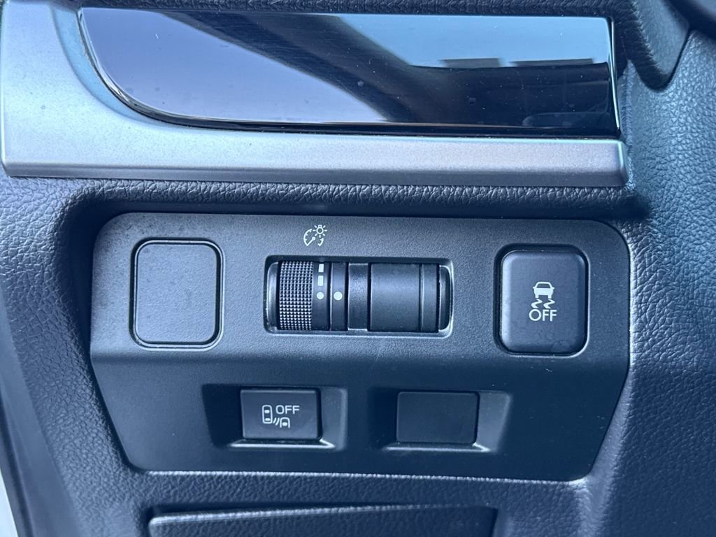 Used 2016 Subaru Crosstrek 2.0i Limited w/ Popular Package #1 image 28