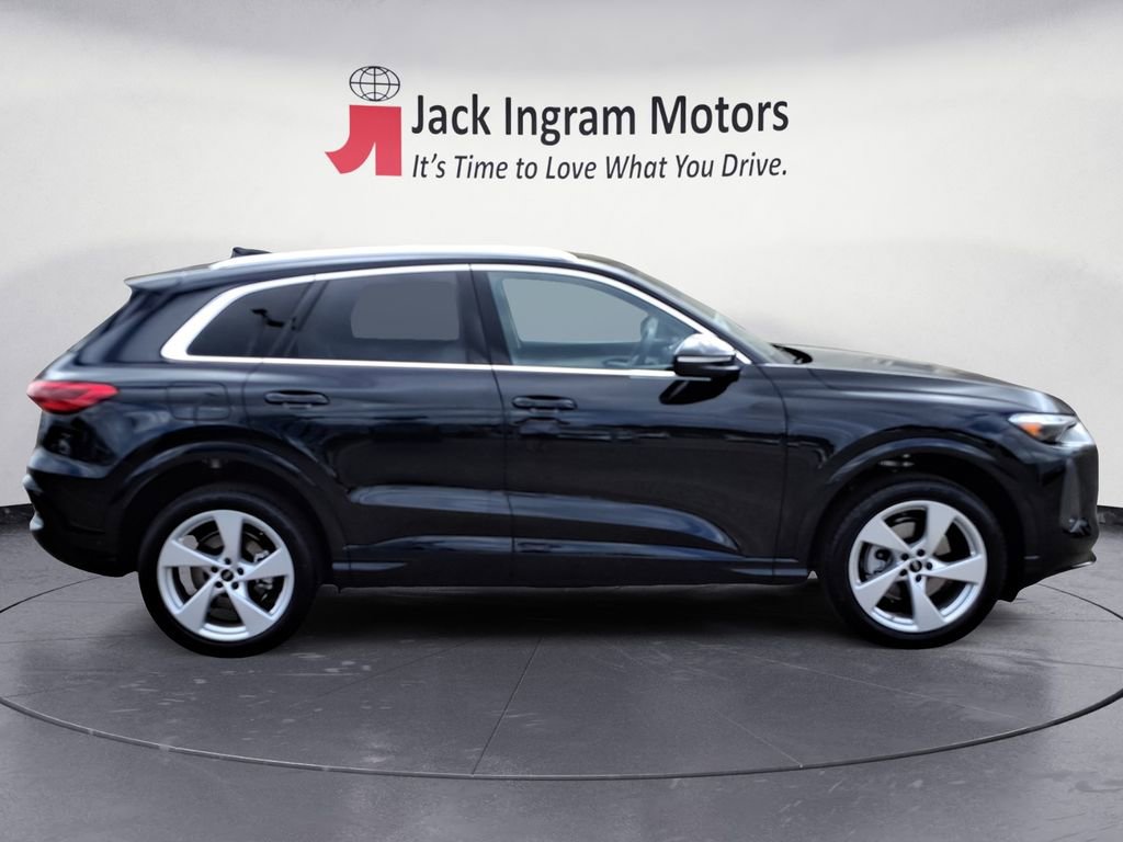 New 2025 Audi Q5 Premium Plus image 6