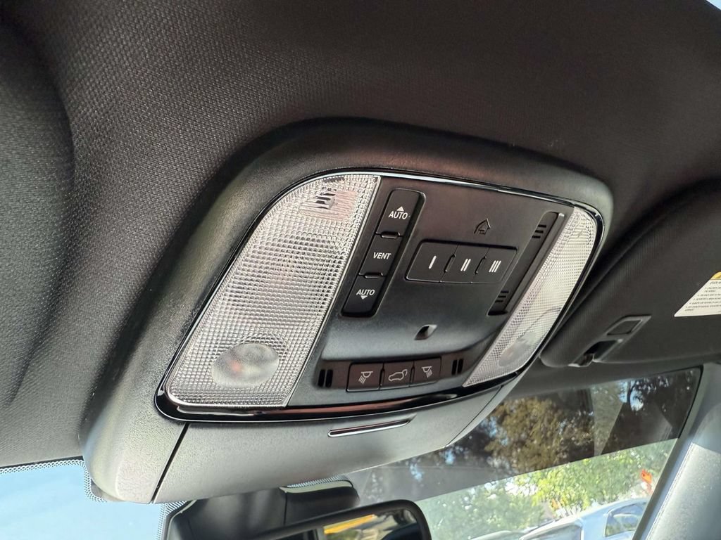 Used 2026 Dodge Durango GT AWD/4WD image 28