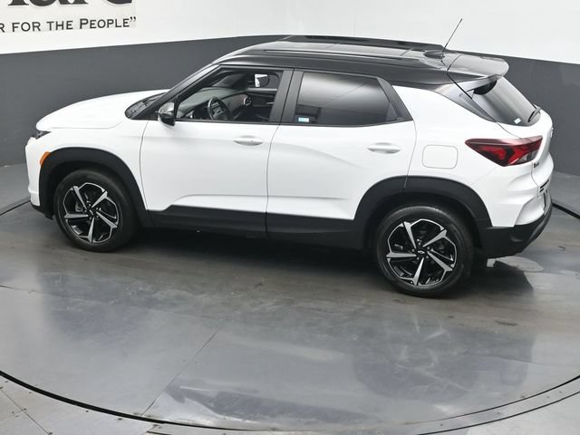 Used 2023 Chevrolet TrailBlazer RS w/ Sun and Liftgate Package AWD/4WD image 45