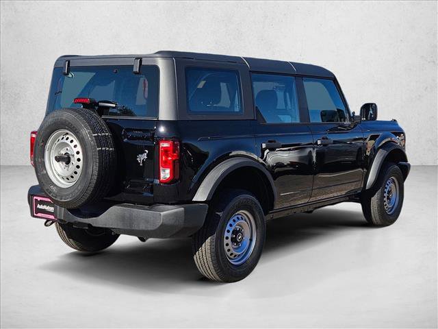 New 2025 Ford Bronco 4-Door image 2