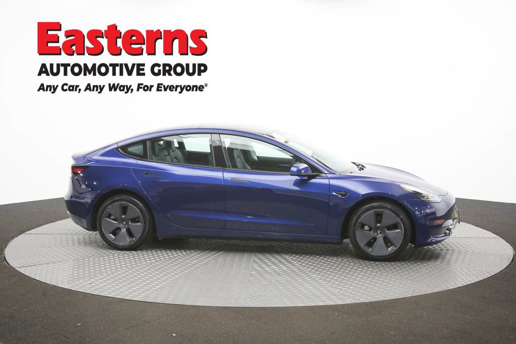 Used 2023 Tesla Model 3 Standard Range RWD image 40