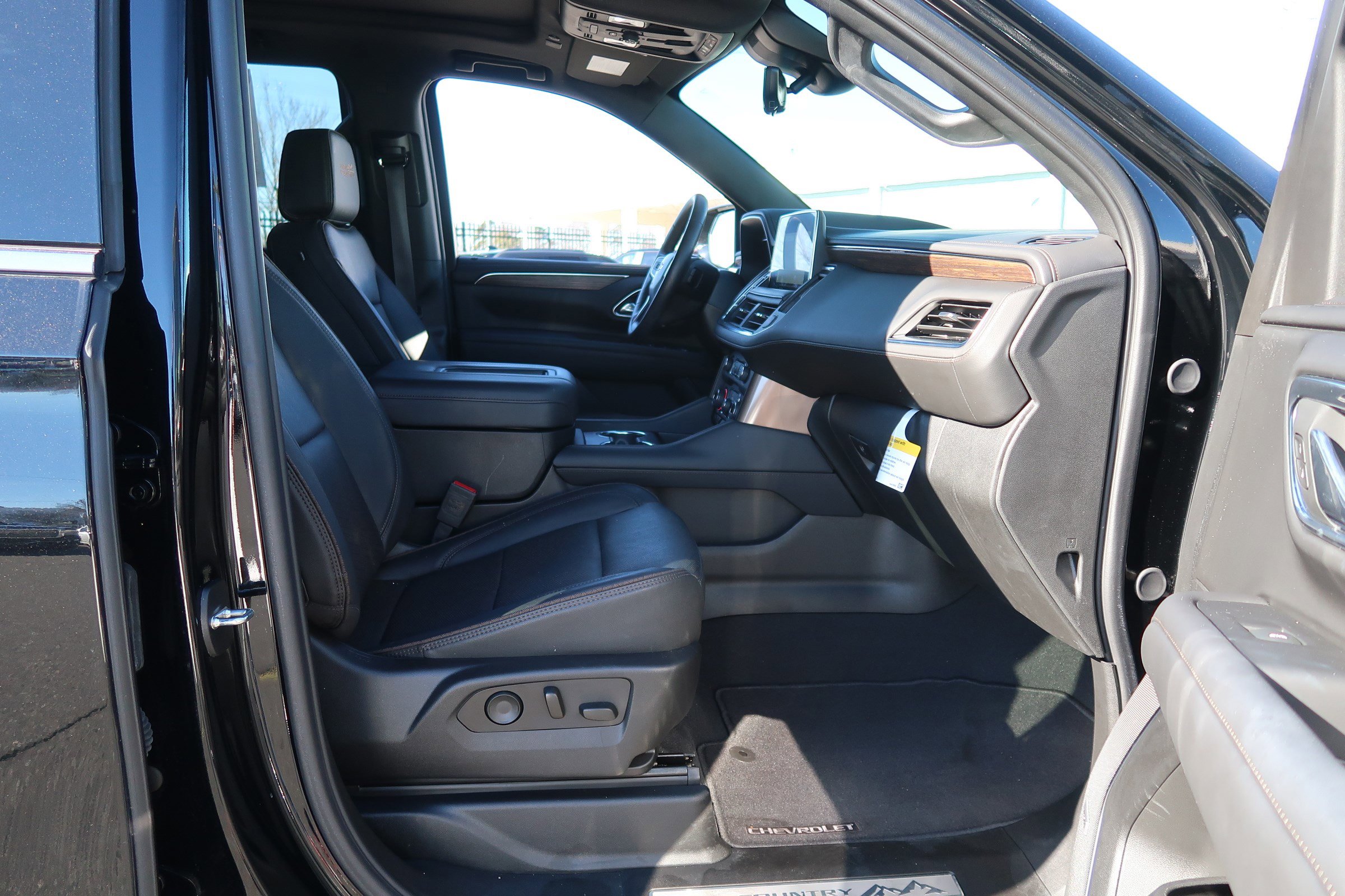 Certified 2024 Chevrolet Tahoe High Country image 43