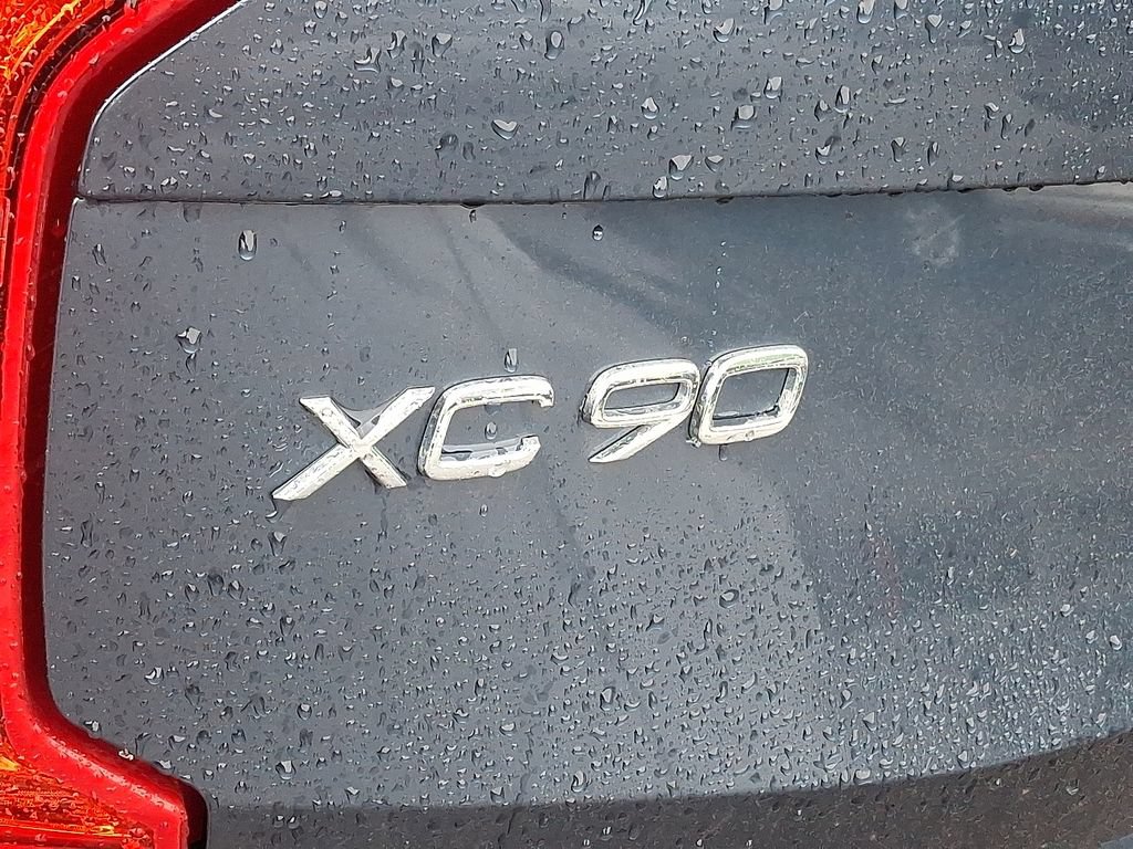 Used 2023 Volvo XC90 B5 Plus w/ Protection Package AWD/4WD image 34