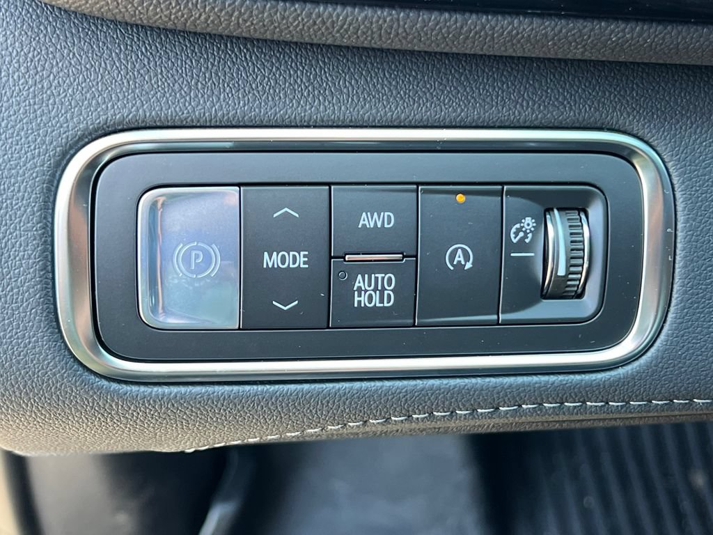 New 2026 Buick Enclave Avenir w/ Super Cruise Package AWD/4WD image 21
