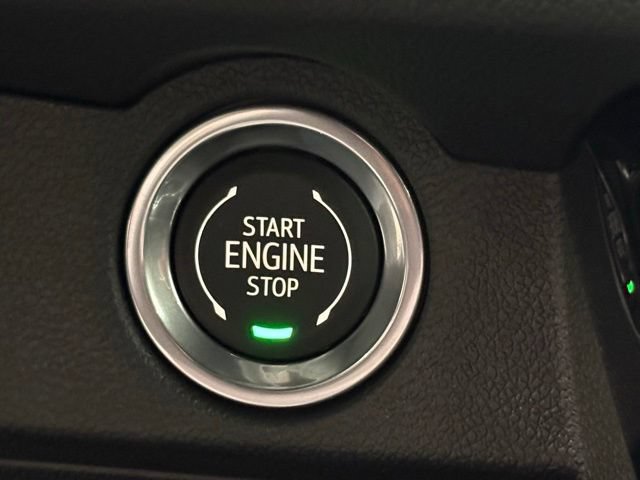 New 2026 Chevrolet Traverse LT w/ Midnight/Sport Edition FWD image 26