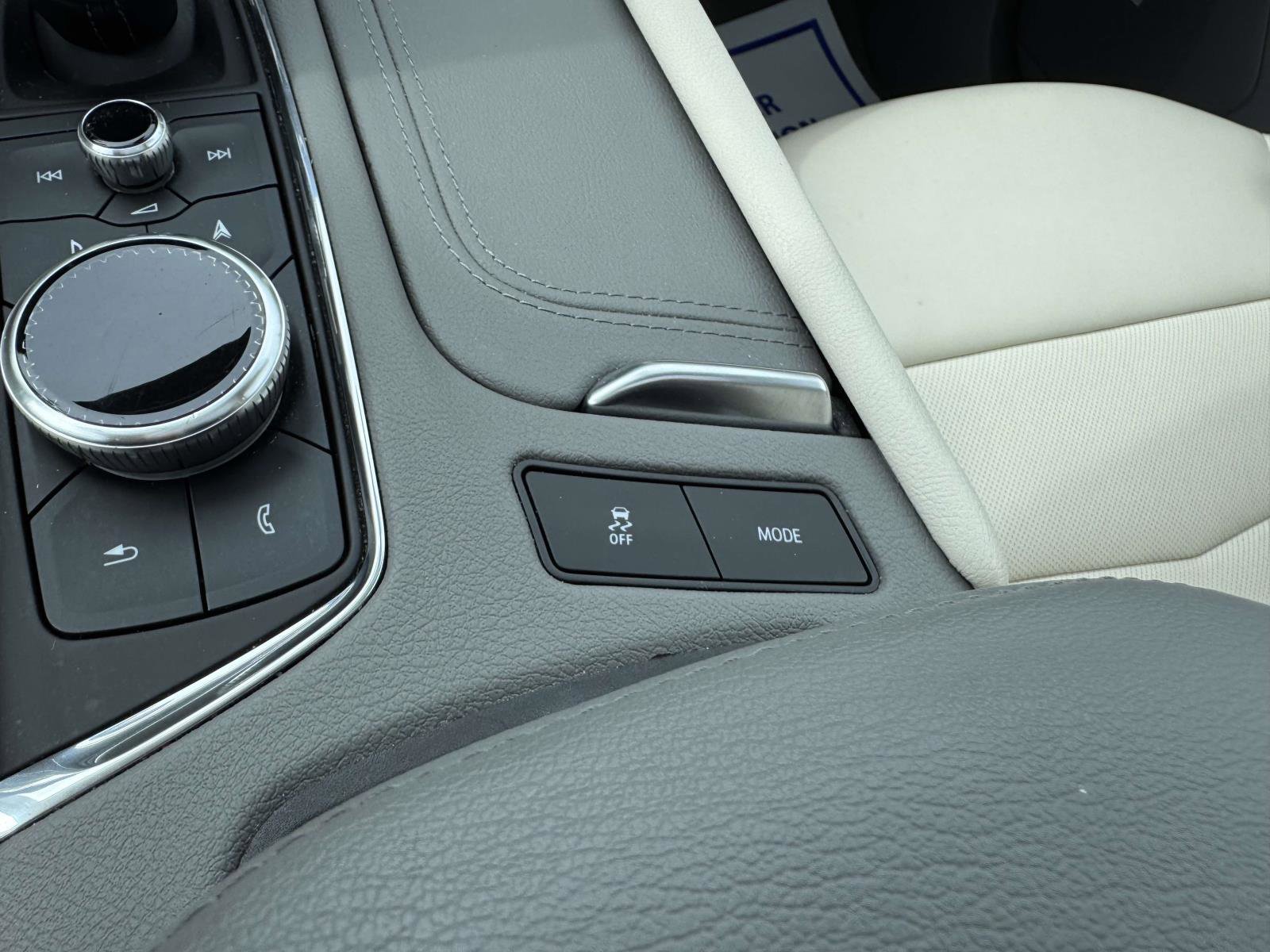 Certified 2023 Cadillac XT5 Premium Luxury image 21