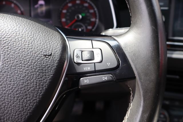 Used 2020 Volkswagen Jetta R-Line w/ R-Line Cold Weather Package image 15