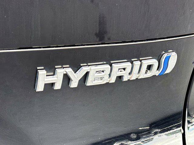 Used 2022 Toyota Venza LE image 42