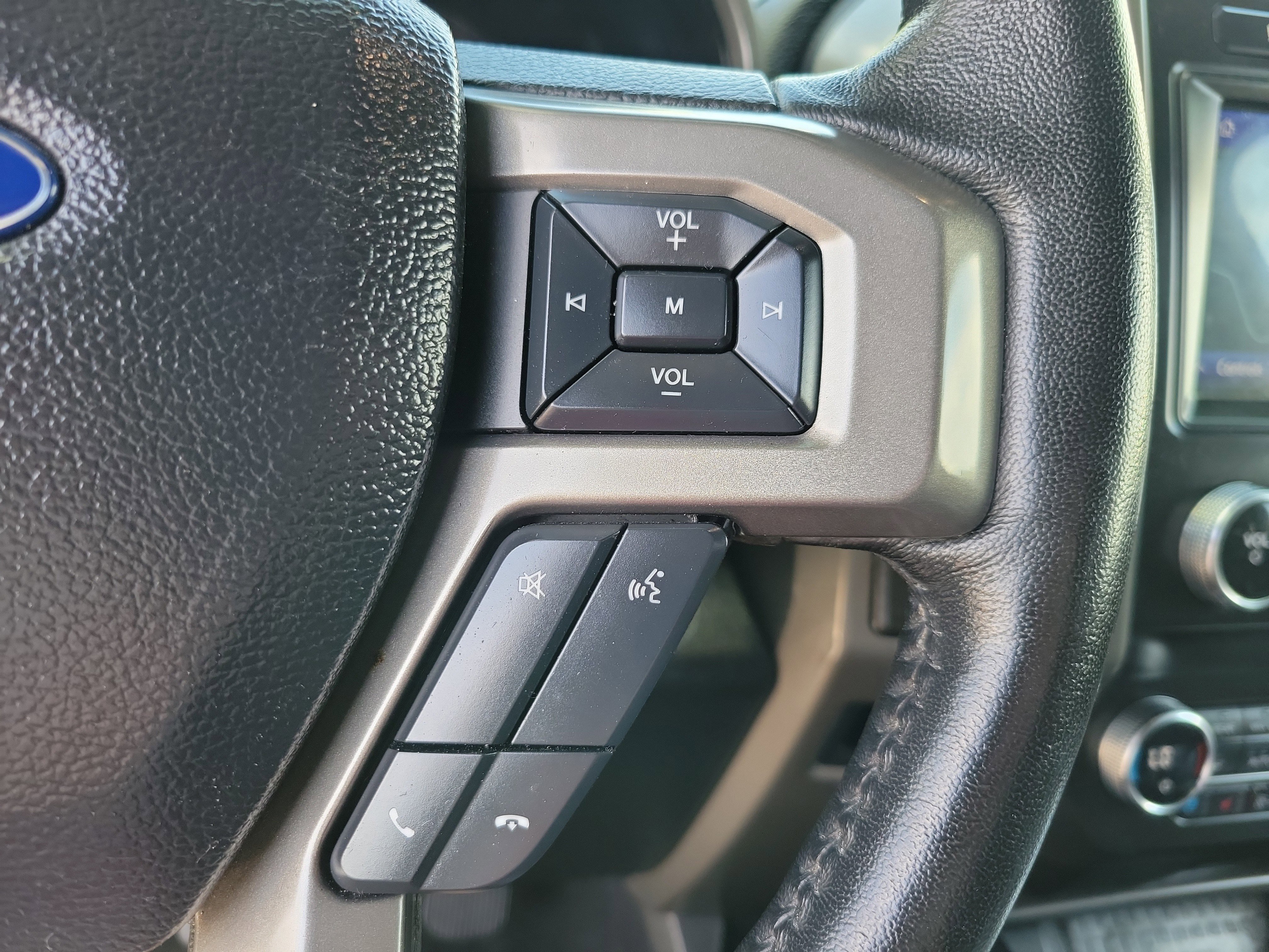 Used 2021 Ford Expedition Max XLT image 20