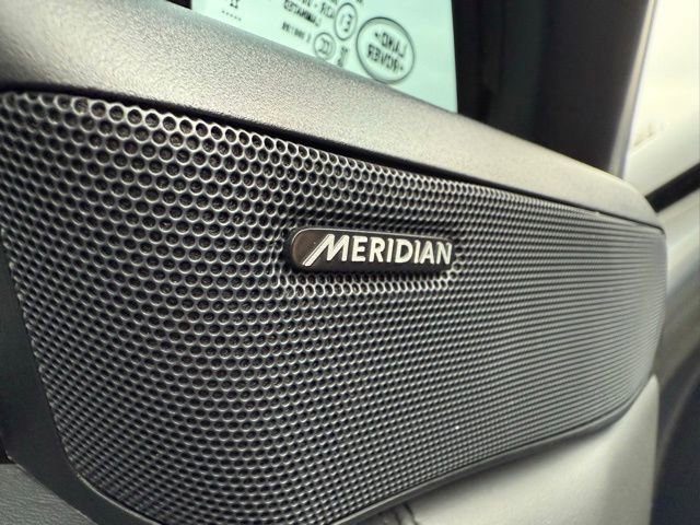 Used 2023 Land Rover Range Rover SE image 15