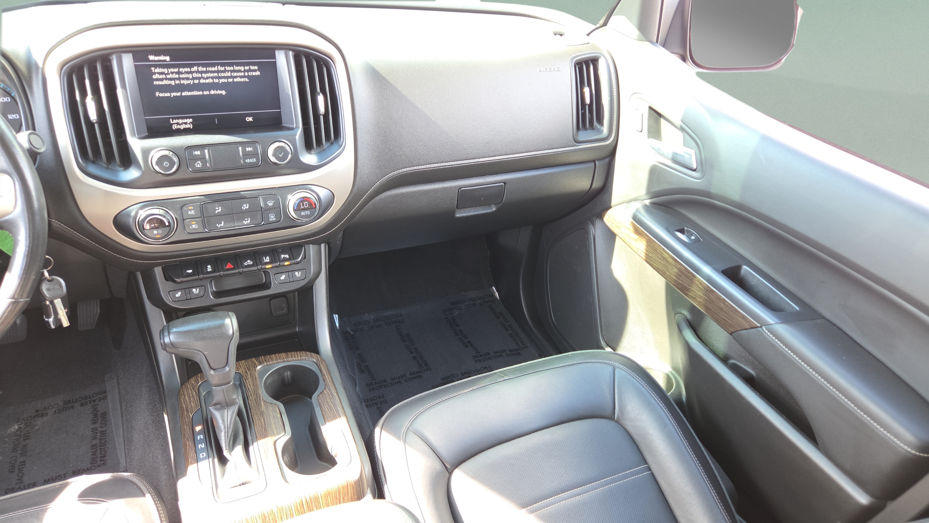 Used 2020 GMC Canyon Denali RWD image 14