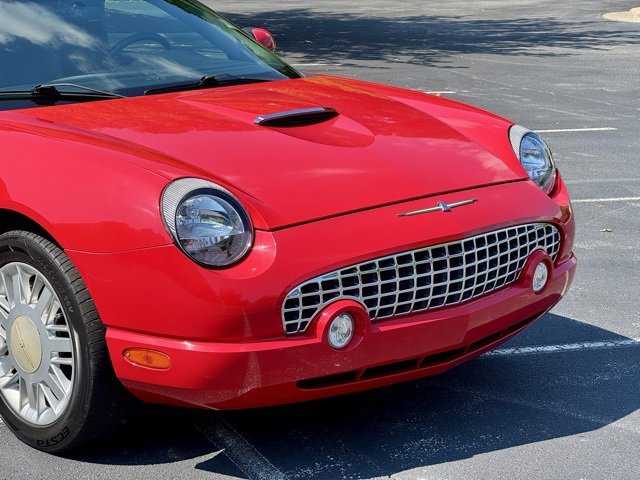 Used 2003 Ford Thunderbird image 14
