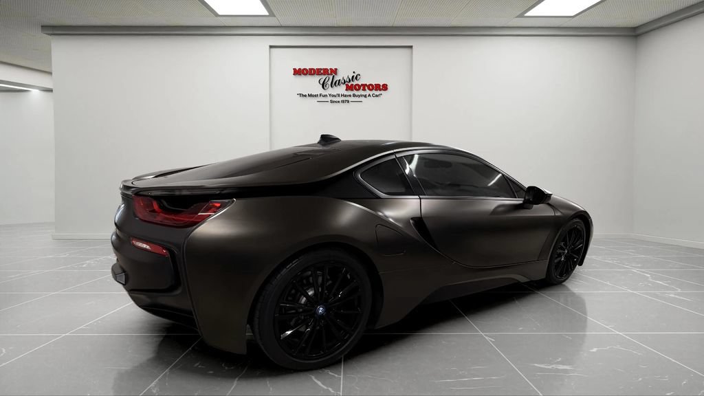 Used 2019 BMW i8 Coupe AWD/4WD image 9