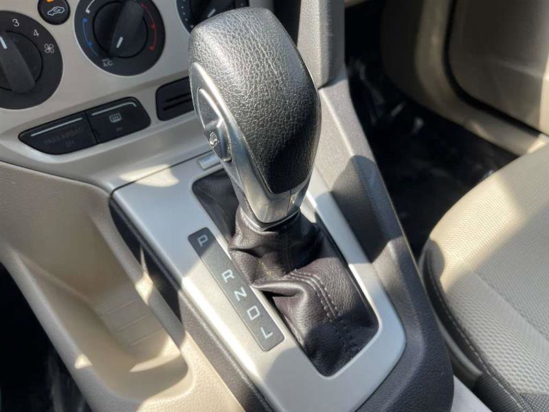 Used 2014 Ford Focus SE image 27