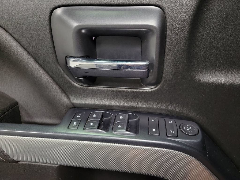 Used 2018 Chevrolet Silverado 1500 LT w/ All Star Edition AWD/4WD image 22