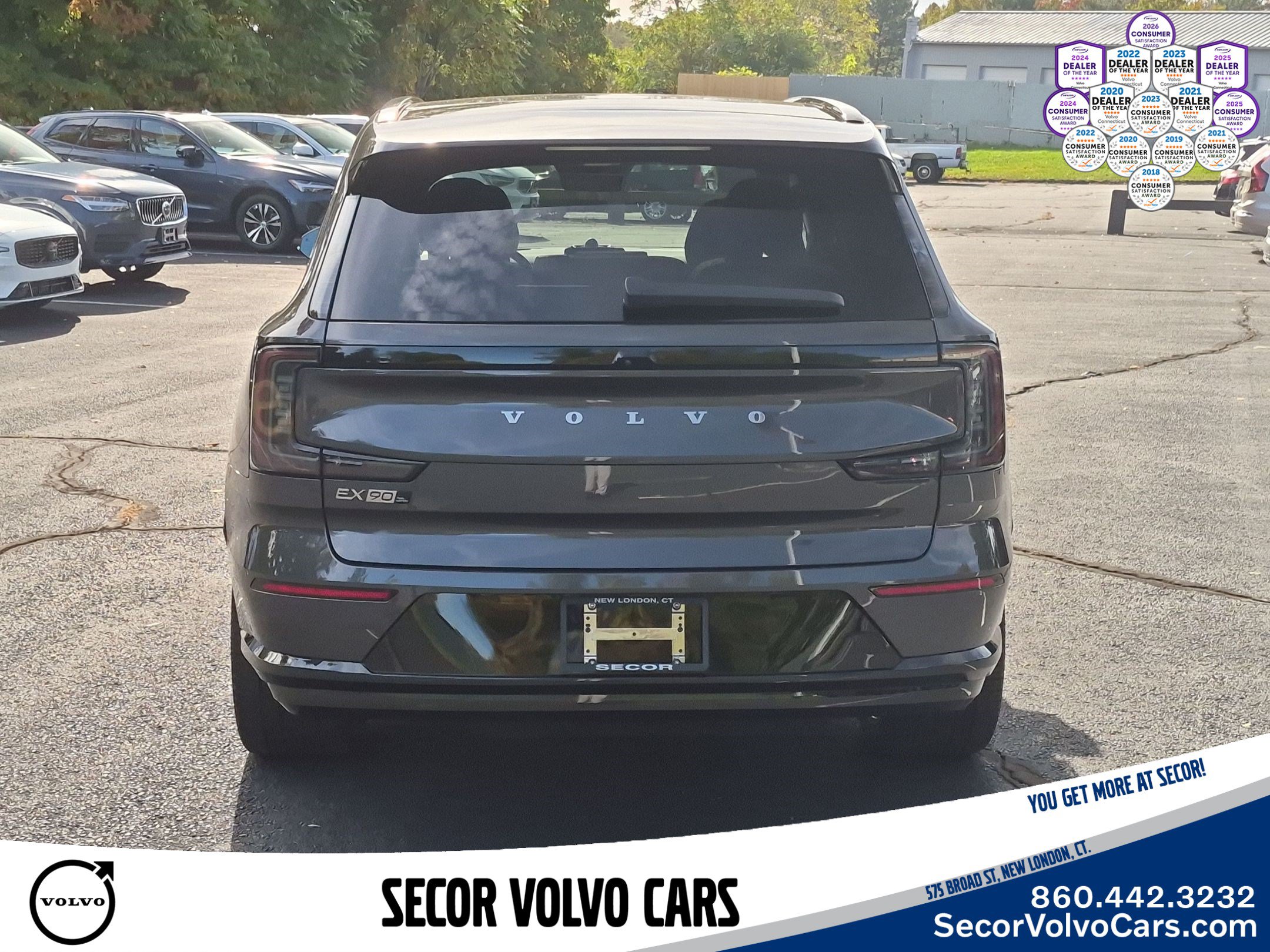Used 2025 Volvo EX90 Ultra w/ Protection Package Premier AWD/4WD image 8
