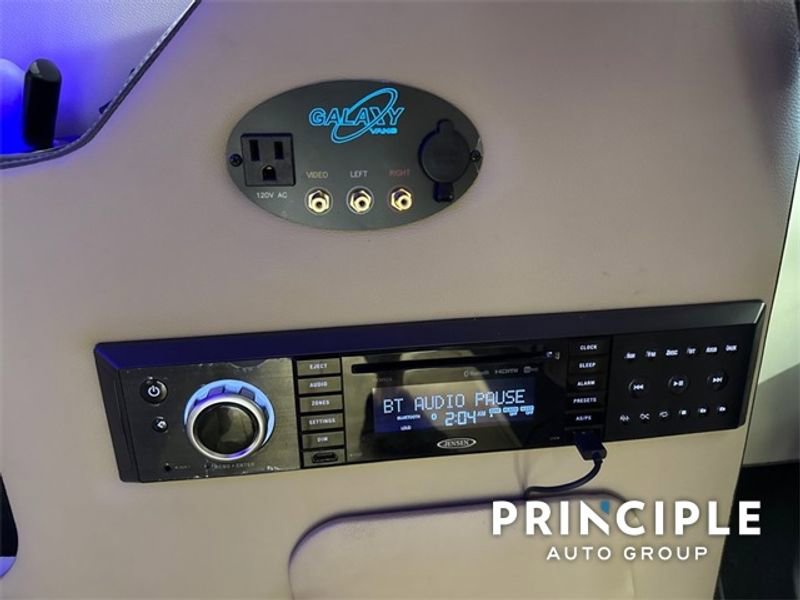 Used 2020 RAM ProMaster 3500 w/ Premium Appearance Group image 15