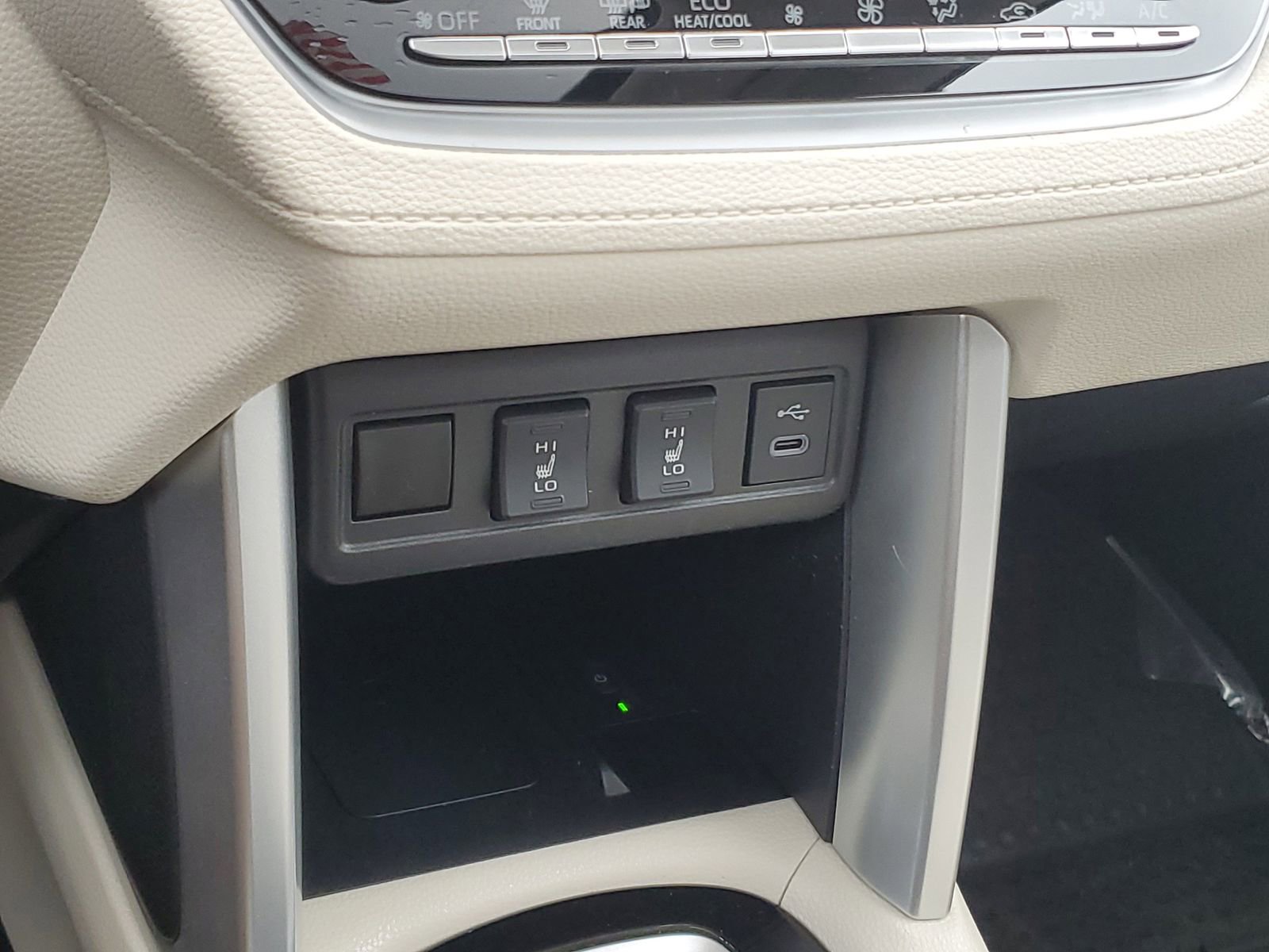 Certified 2023 Toyota Corolla Cross XLE w/ Convenience Package image 29