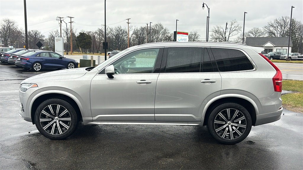 Certified 2023 Volvo XC90 B6 Core w/ Climate Package image 3