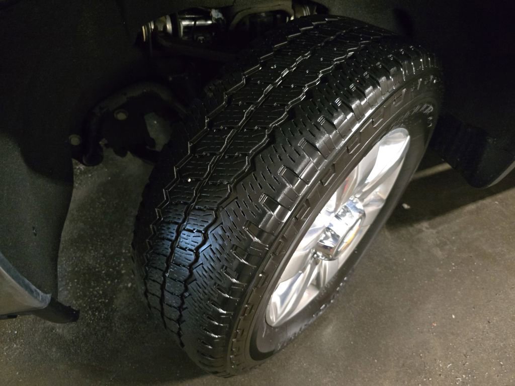 Used 2022 Chevrolet Silverado 2500 LTZ w/ LTZ Premium Package image 28