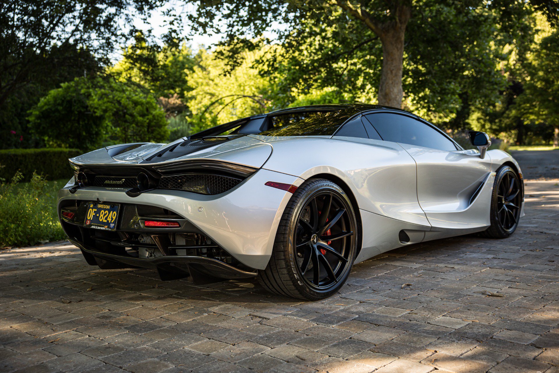 Used 2021 McLaren 720S Performance RWD image 47